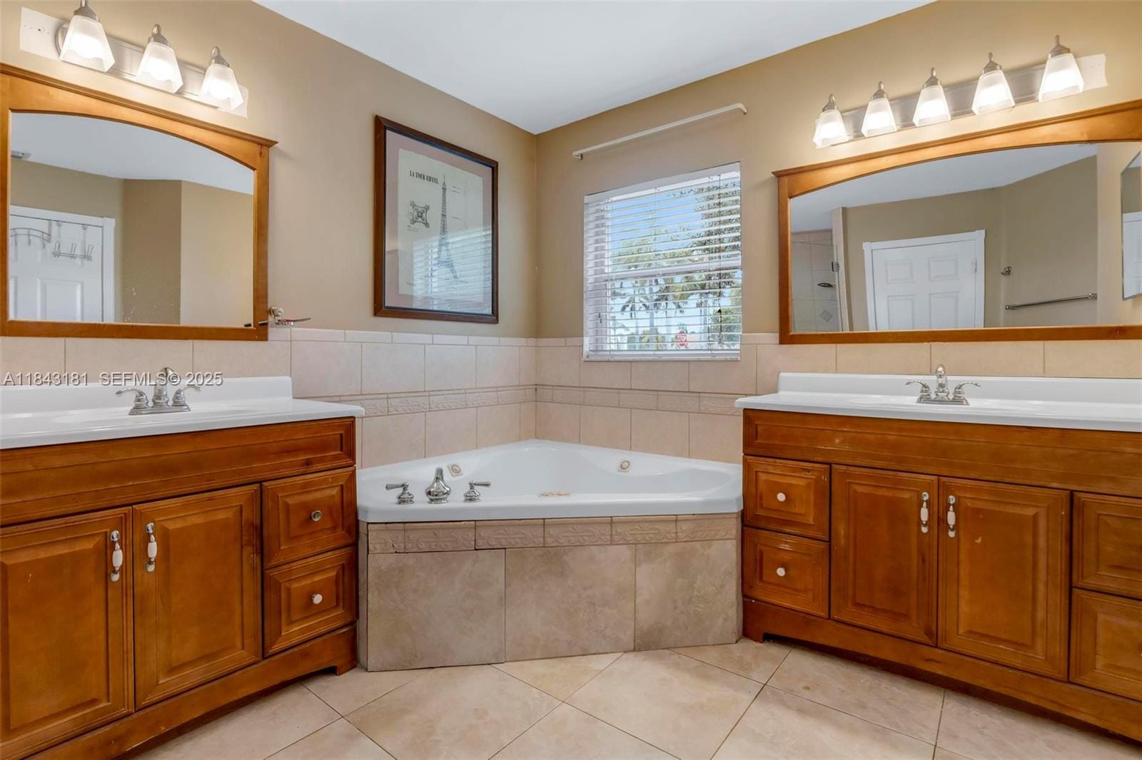 1061 NW 185th Terrace, Pembroke Pines, FL 33029 photo 22