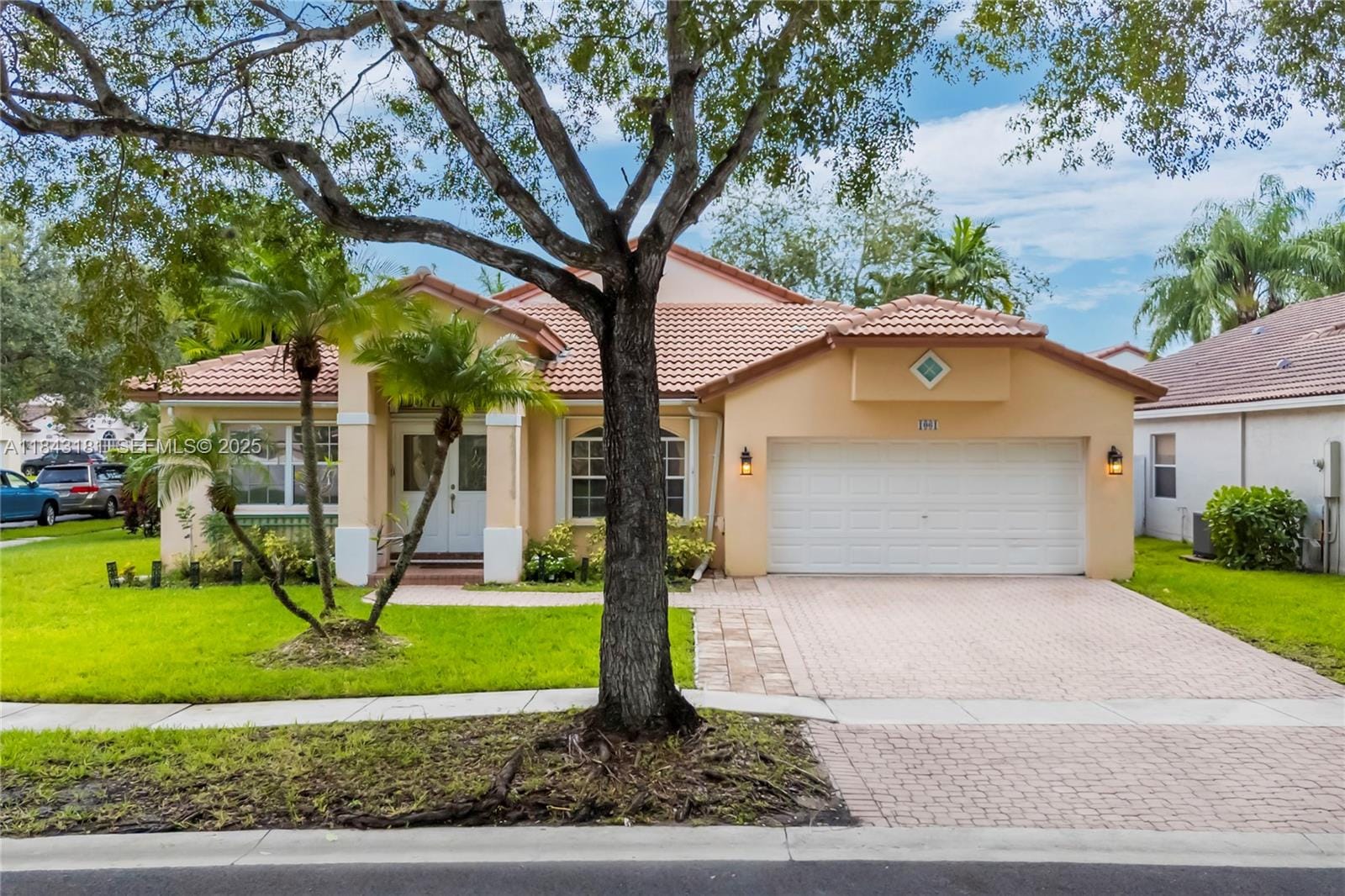 4 bedroom home for sale at 1061 185th, Pembroke Pines, FL 33029 — $649,999