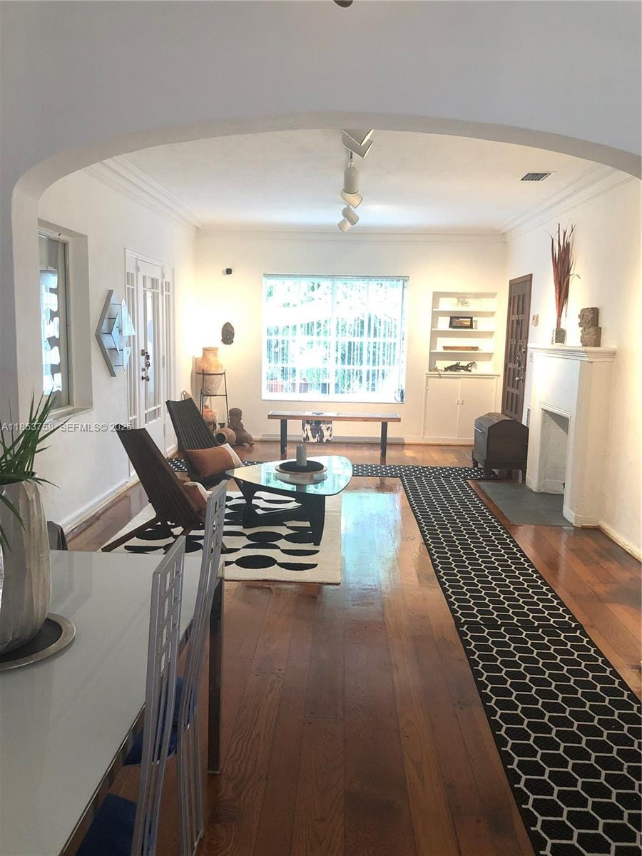1619 SW 13th Street — photo 3