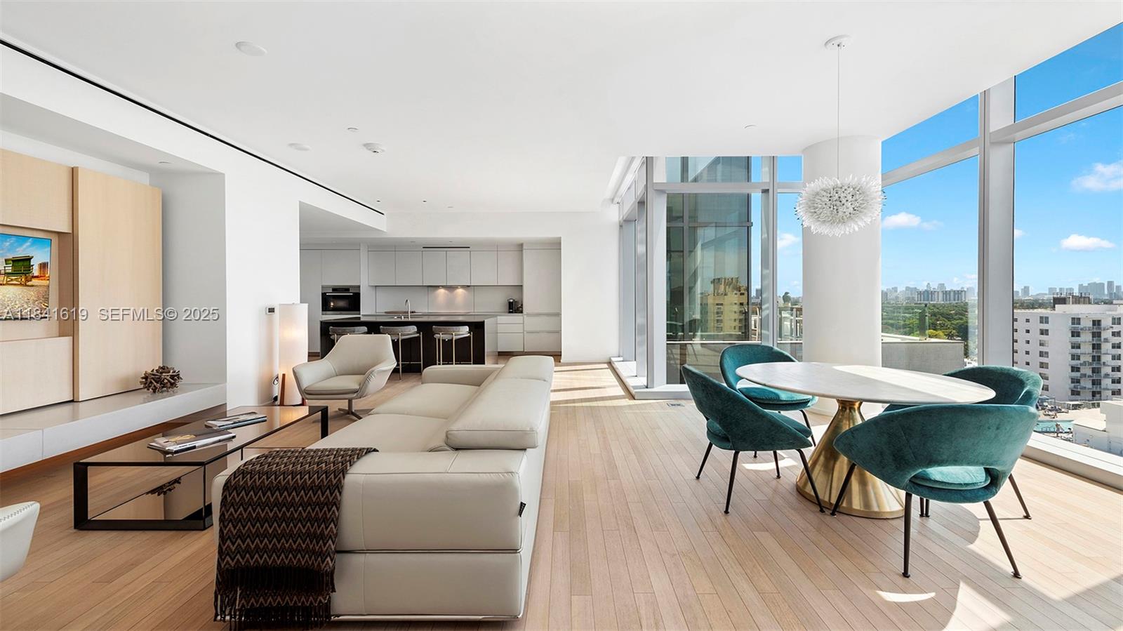 2901 Collins Avenue 1403, Miami Beach, FL 33140, Miami Beach