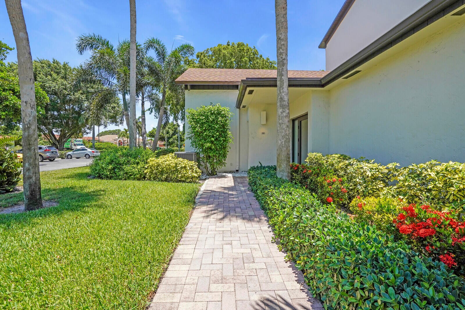 730 Greensward Court 102-J, Delray Beach, FL 33445