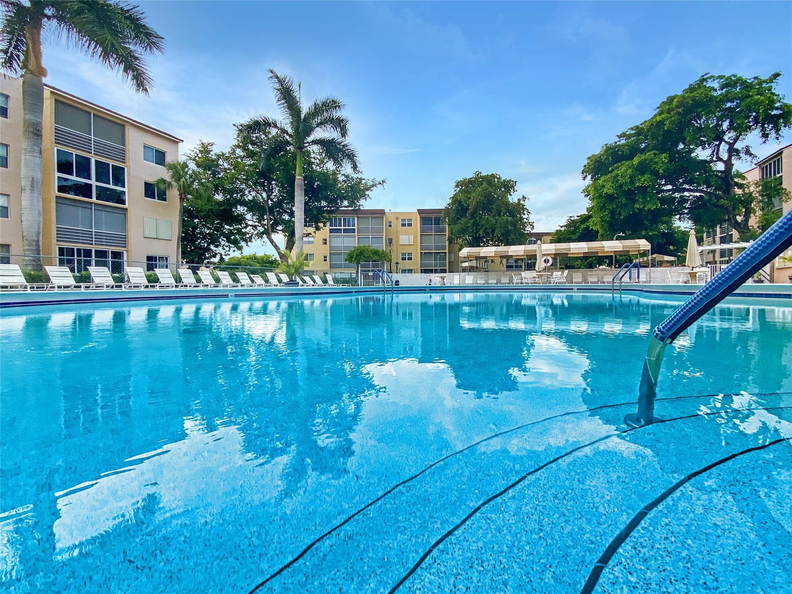 2841 Somerset Drive 400, Lauderdale Lakes, FL 33311 photo 14