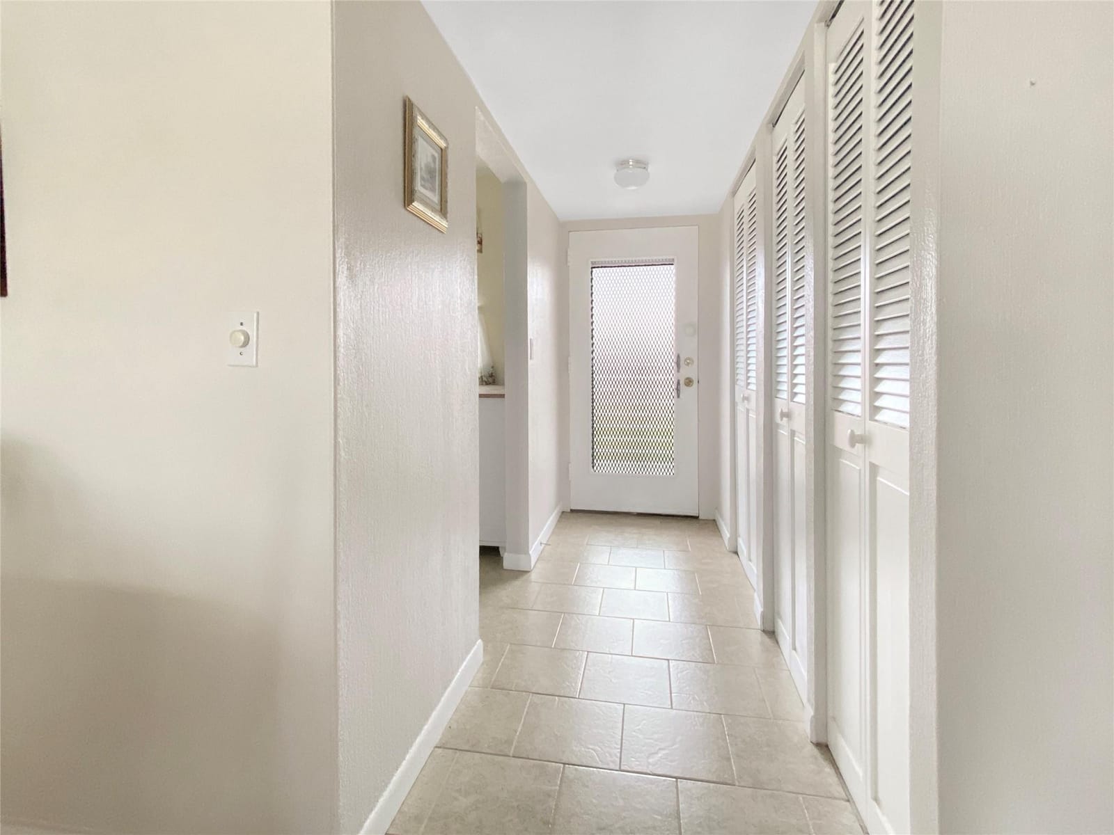 2841 Somerset Drive 400, Lauderdale Lakes, FL 33311 photo 7