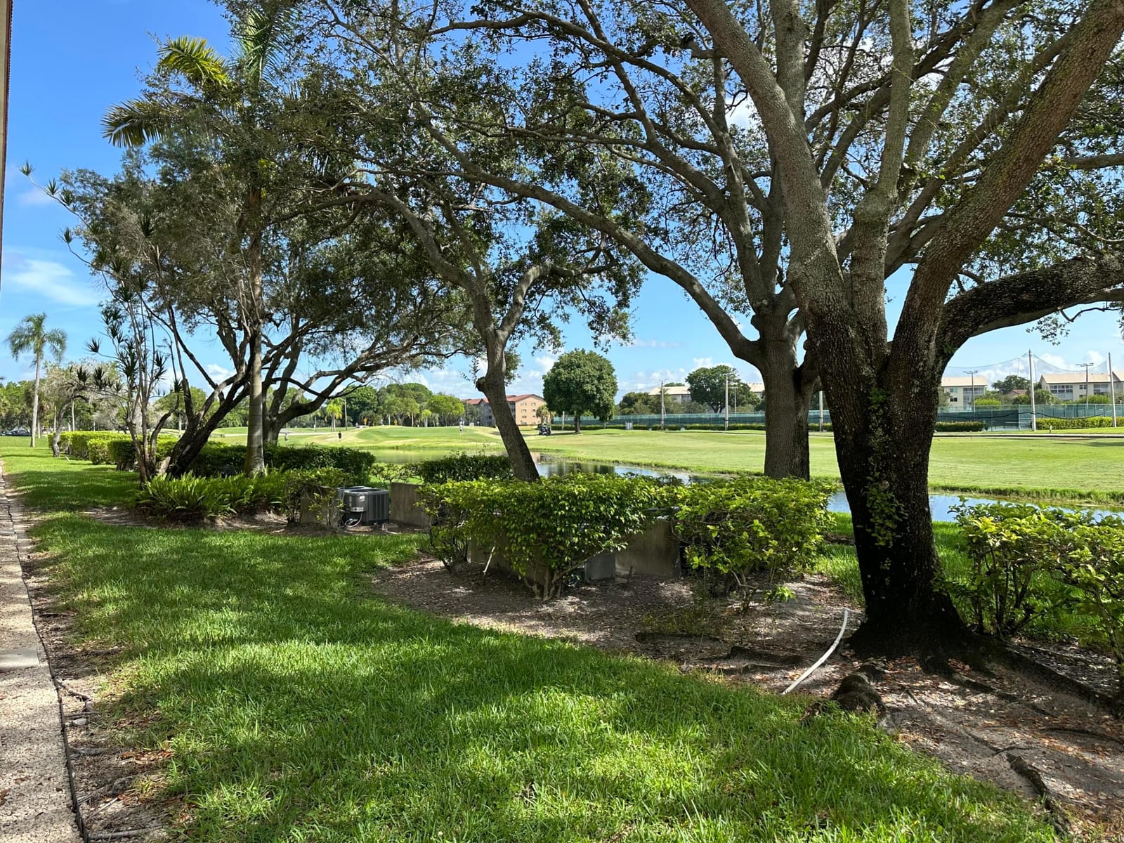 901 SW 128th Terrace 113a, Pembroke Pines, FL 33027
