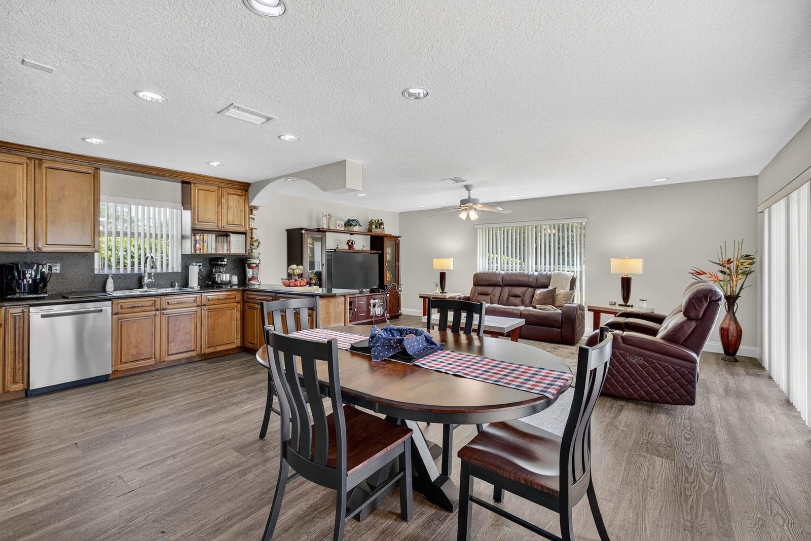 1733 NW 92 Way, Coral Springs, FL 33071 photo 19