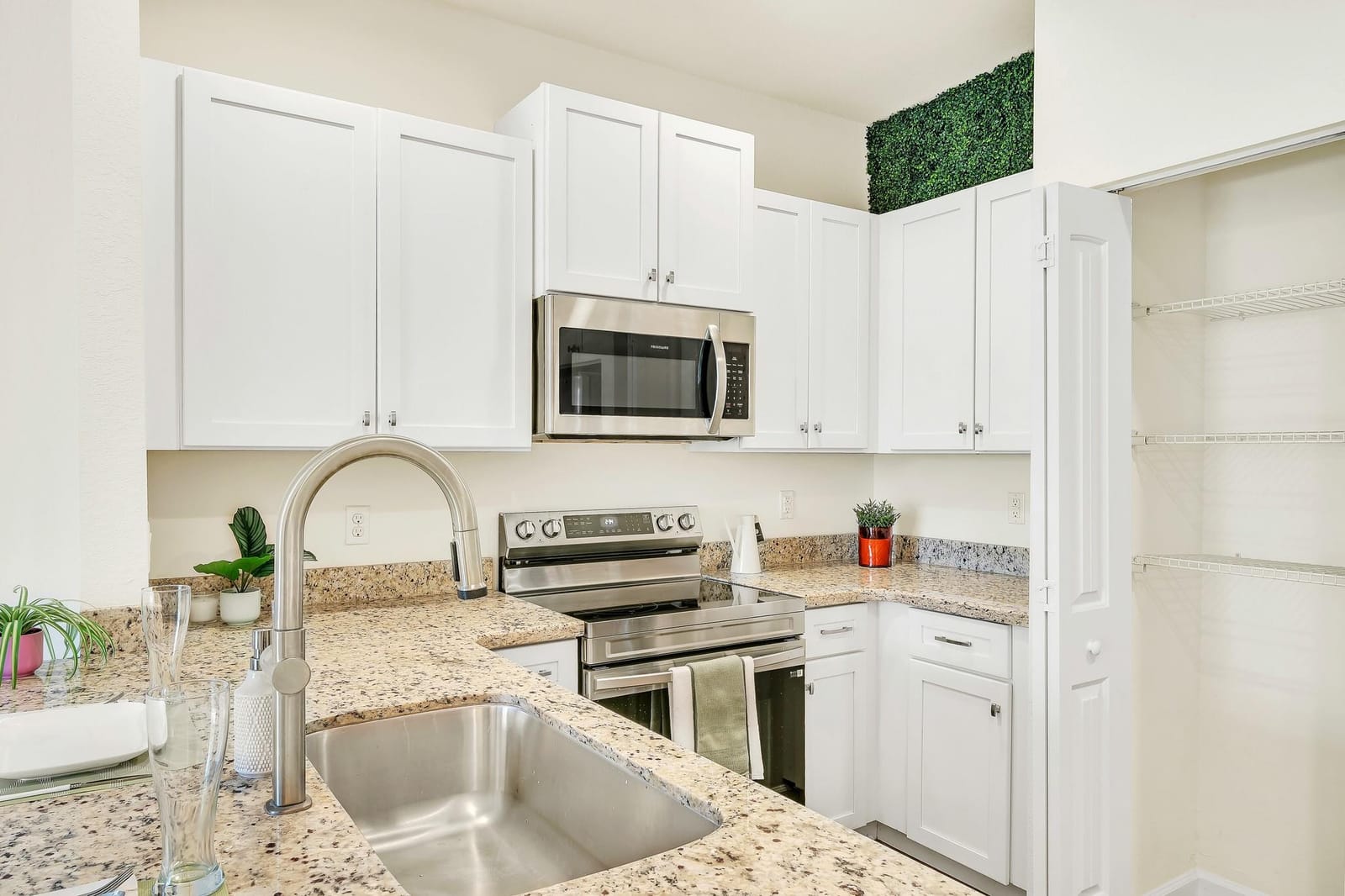 374 SE 1st Drive 374, Deerfield Beach, FL 33441 photo 15