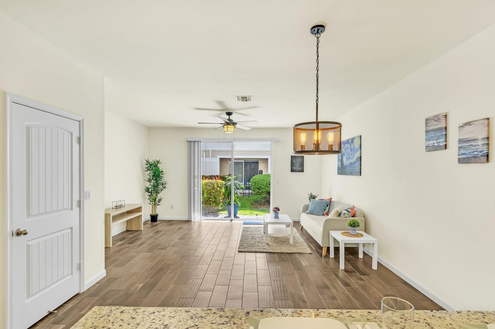 374 SE 1st Drive 374 — photo 8