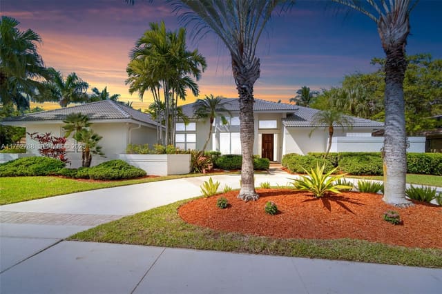 311 Palm Boulevard, Weston, FL 33326