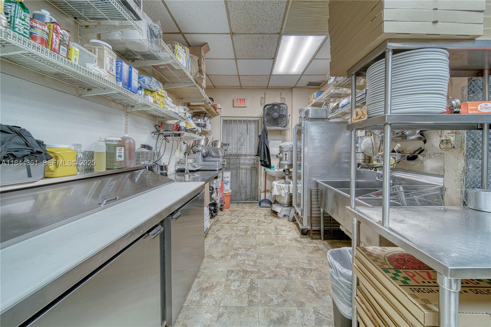 For Sale Restaurant — photo 3