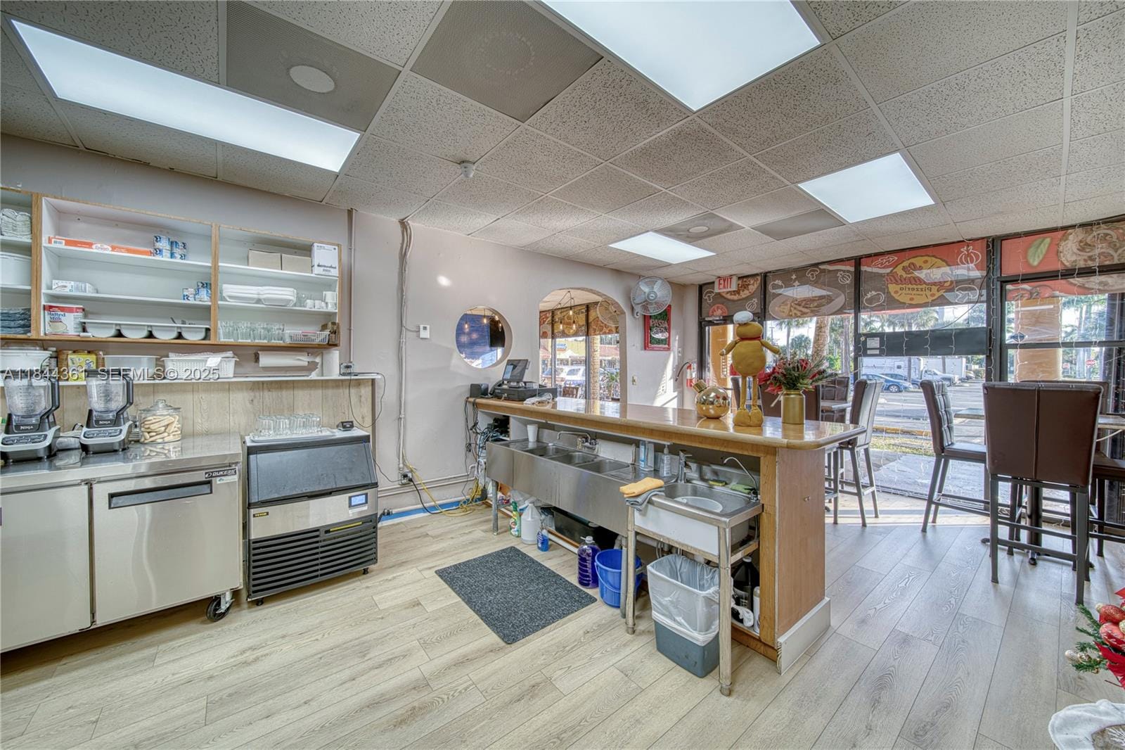 For Sale Restaurant — photo 8