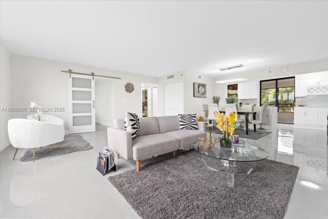 7153 Promenade Drive 302, Boca Raton, FL 33433