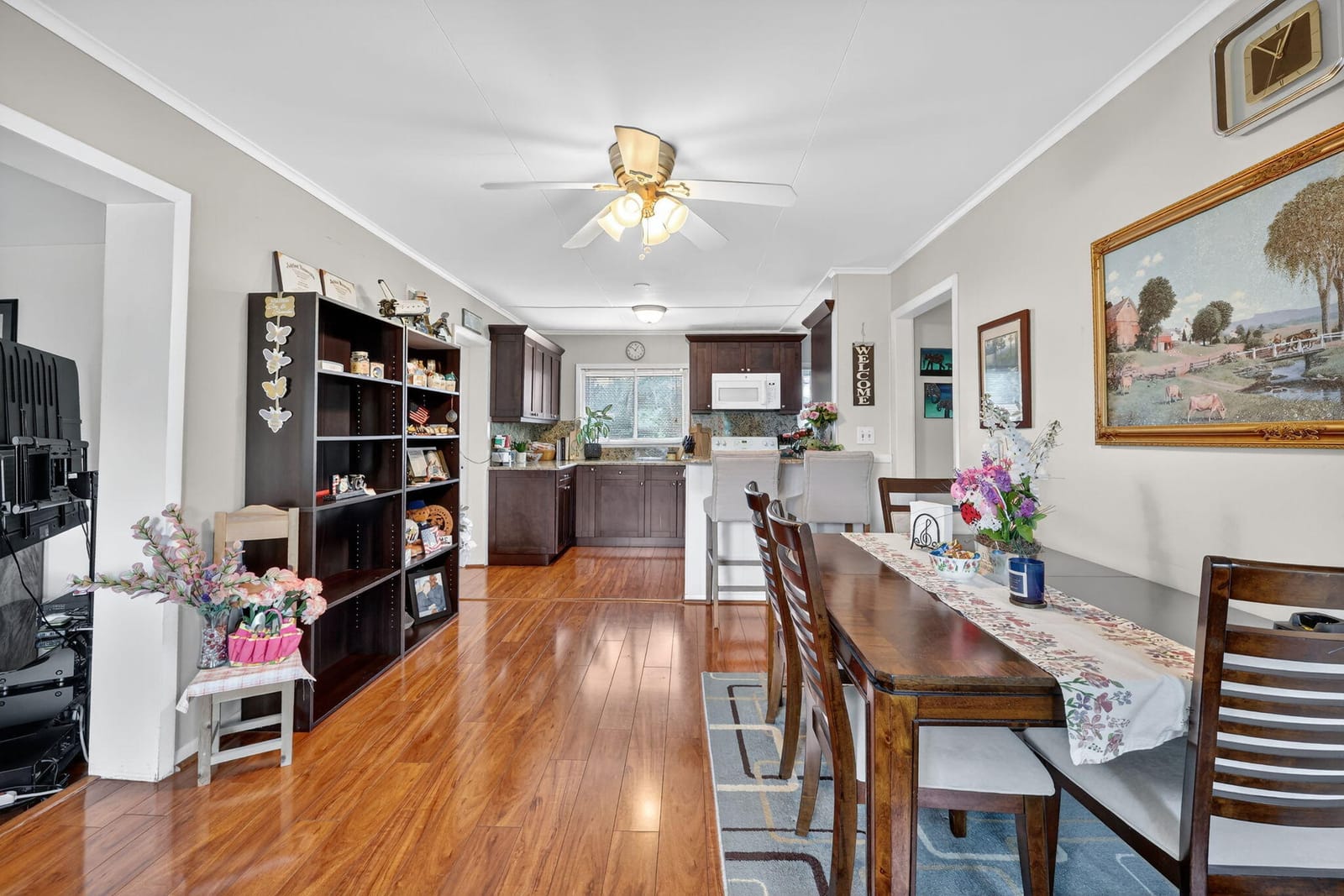 529 SE Madison Avenue — photo 8