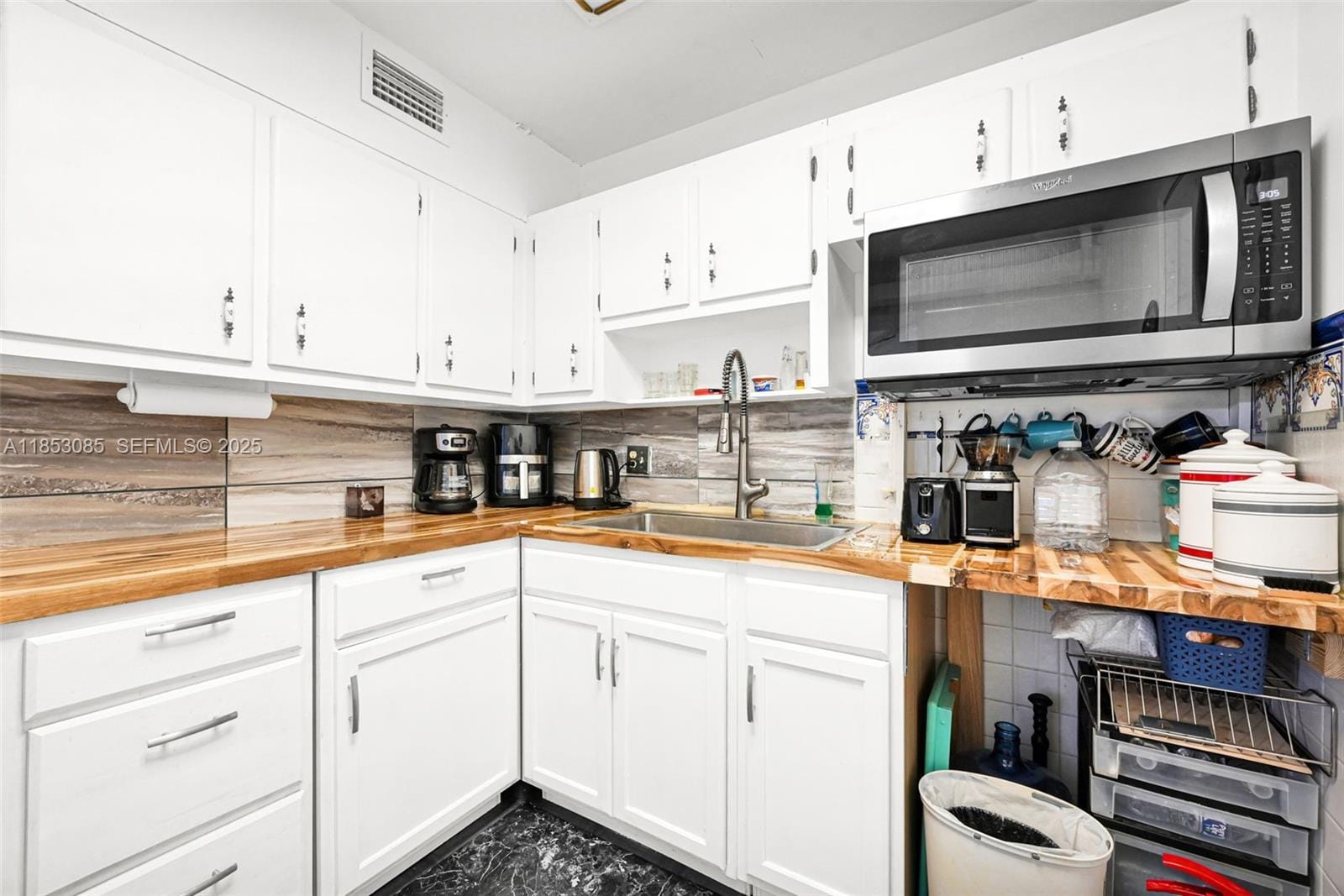 2841 NE 163rd Street 710, North Miami Beach, FL 33160 photo 2