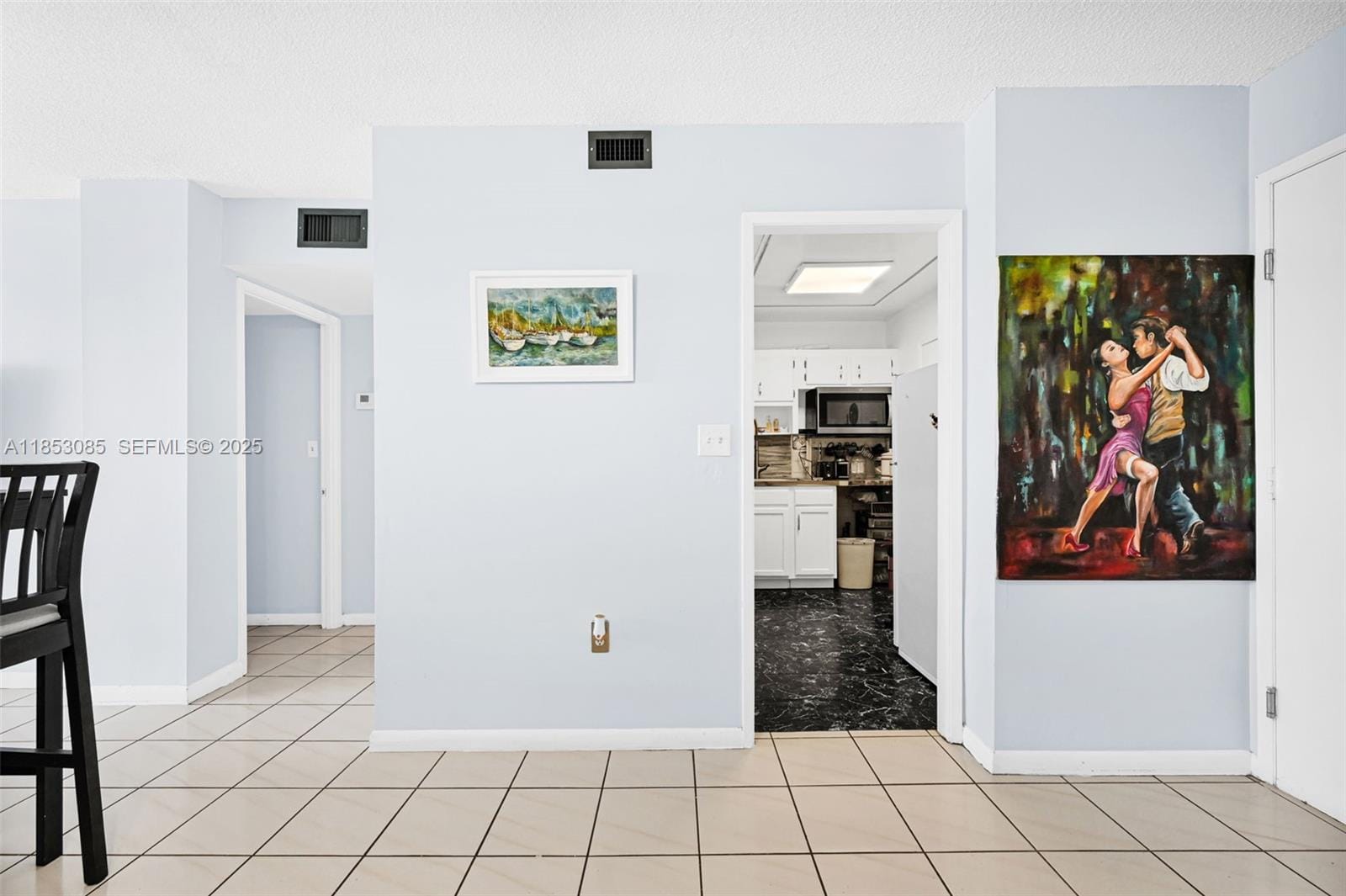 2841 NE 163rd Street 710, North Miami Beach, FL 33160 photo 4