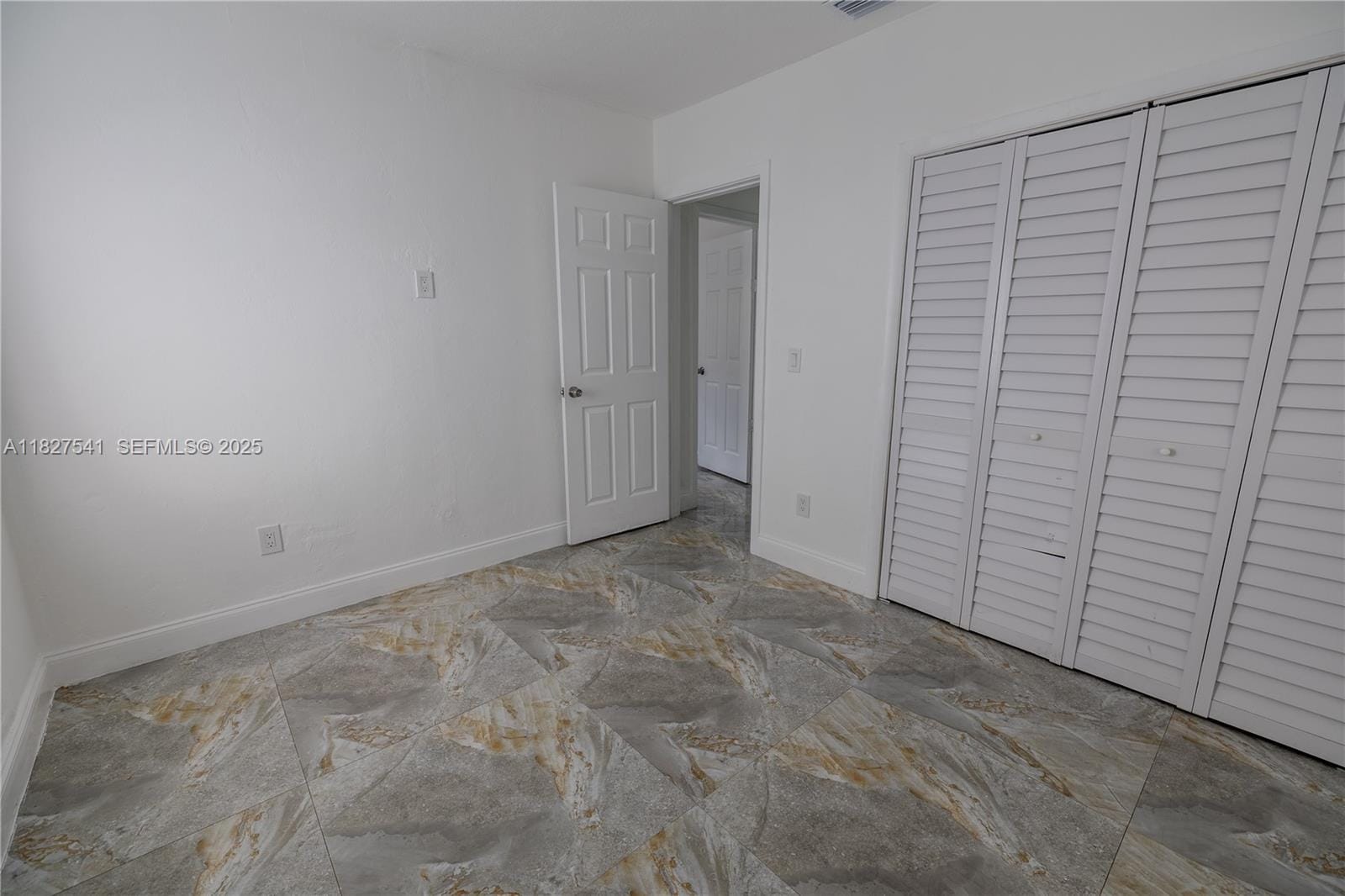 2125 SW 26th Street, Miami, FL 33133 photo 16
