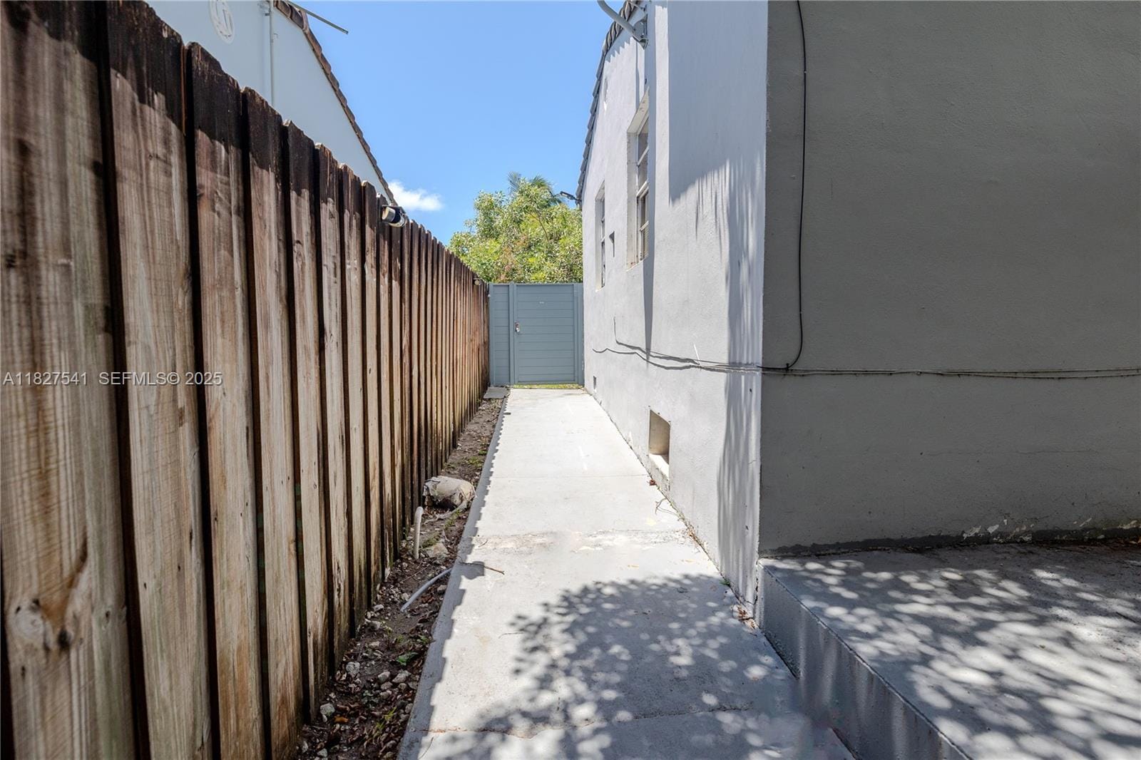 2125 SW 26th Street, Miami, FL 33133 photo 24