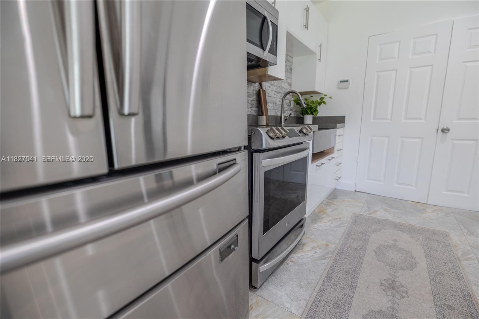 2125 SW 26th Street, Miami, FL 33133 photo 29