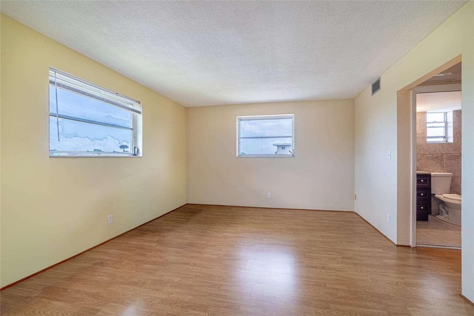 2721 Garden Drive 310, Lake Worth, FL 33461 photo 10