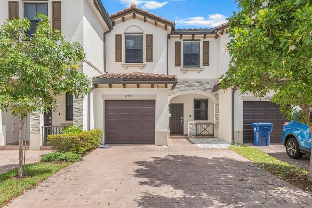 12725 SW 229th Terrace, sold in D & B Subdivision, Miami, FL