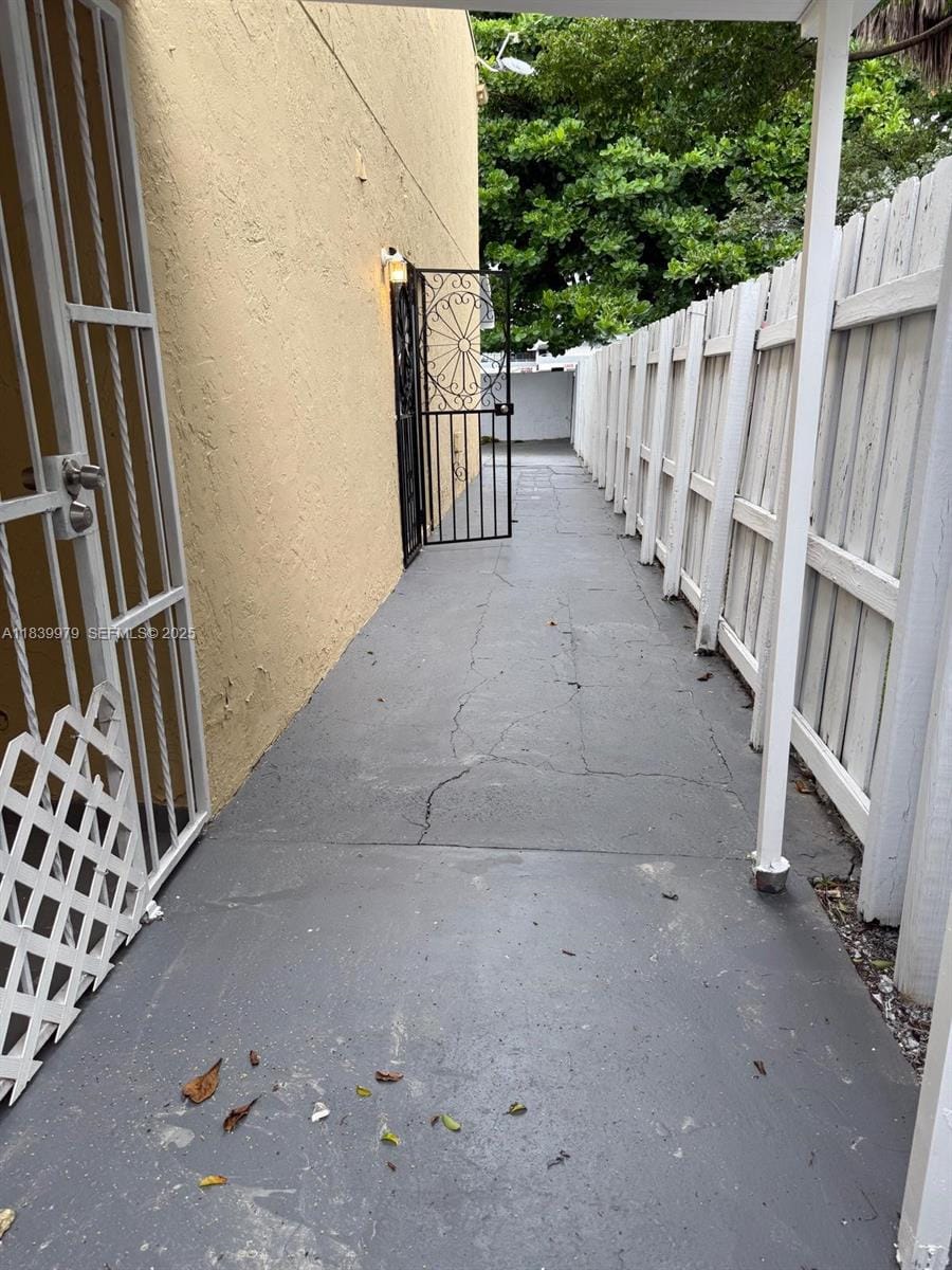3860 W 11th Lane — photo 3