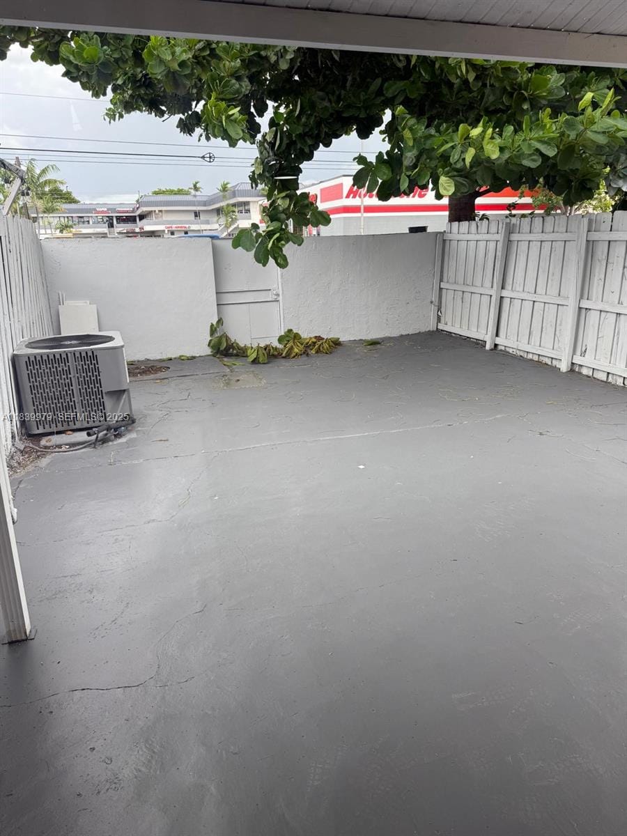 3860 W 11th Lane — photo 5