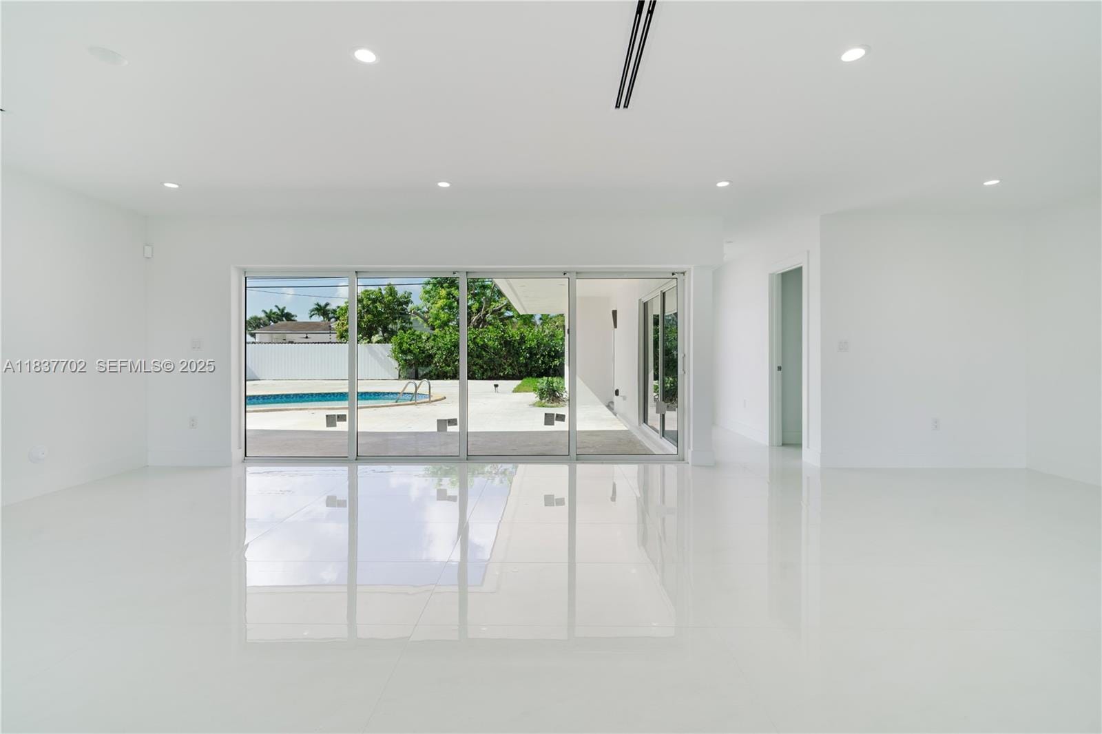 9800 SW 159th Street — photo 6