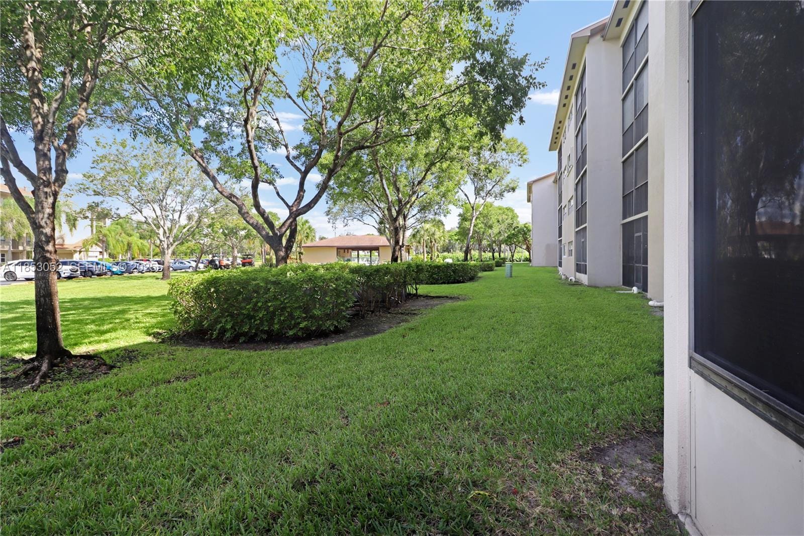 550 SW 137th Avenue 104L, Pembroke Pines, FL 33027 photo 22
