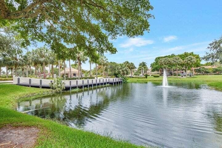 5851 Camino Del Sol 204, Boca Raton, FL 33433 photo 17