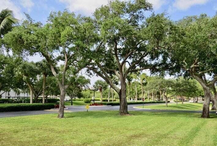5851 Camino Del Sol 204, Boca Raton, FL 33433 photo 18