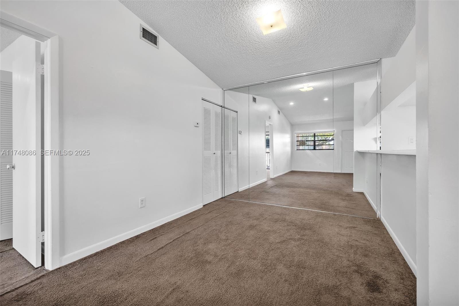 18224 Mediterranean Boulevard 5-17 — photo 12