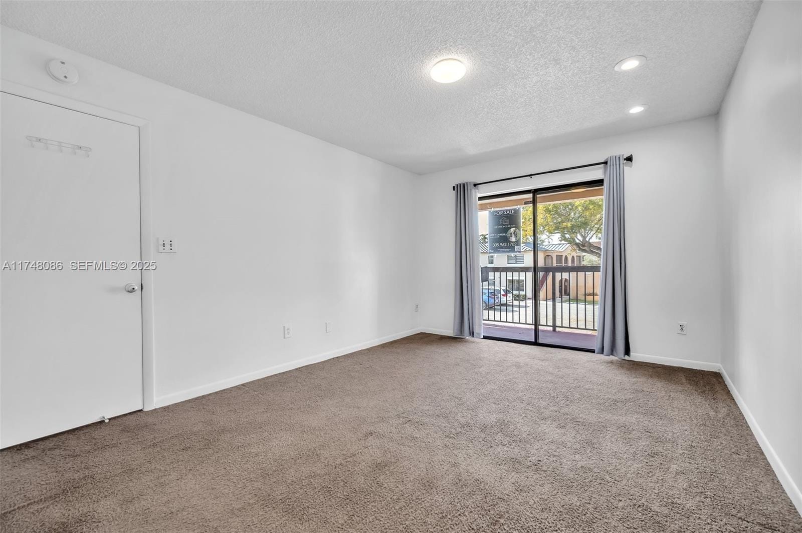 18224 Mediterranean Boulevard 5-17, Hialeah, FL 33015 photo 15