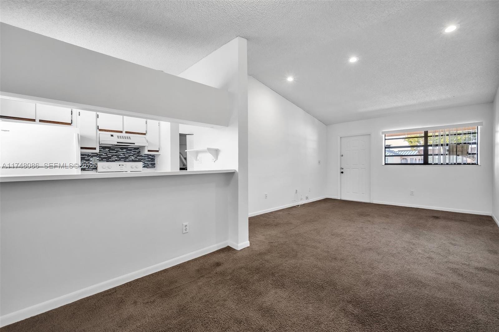 18224 Mediterranean Boulevard 5-17 — photo 8