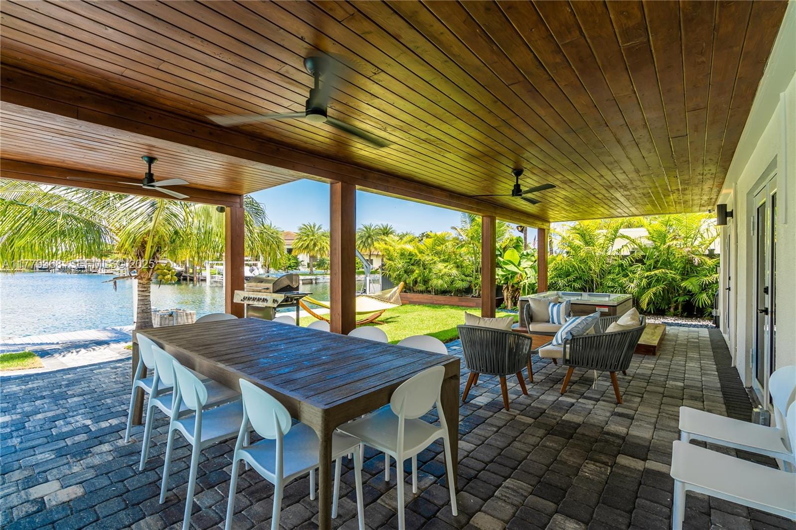2243 Bayview Lane, North Miami, FL 33181 photo 13
