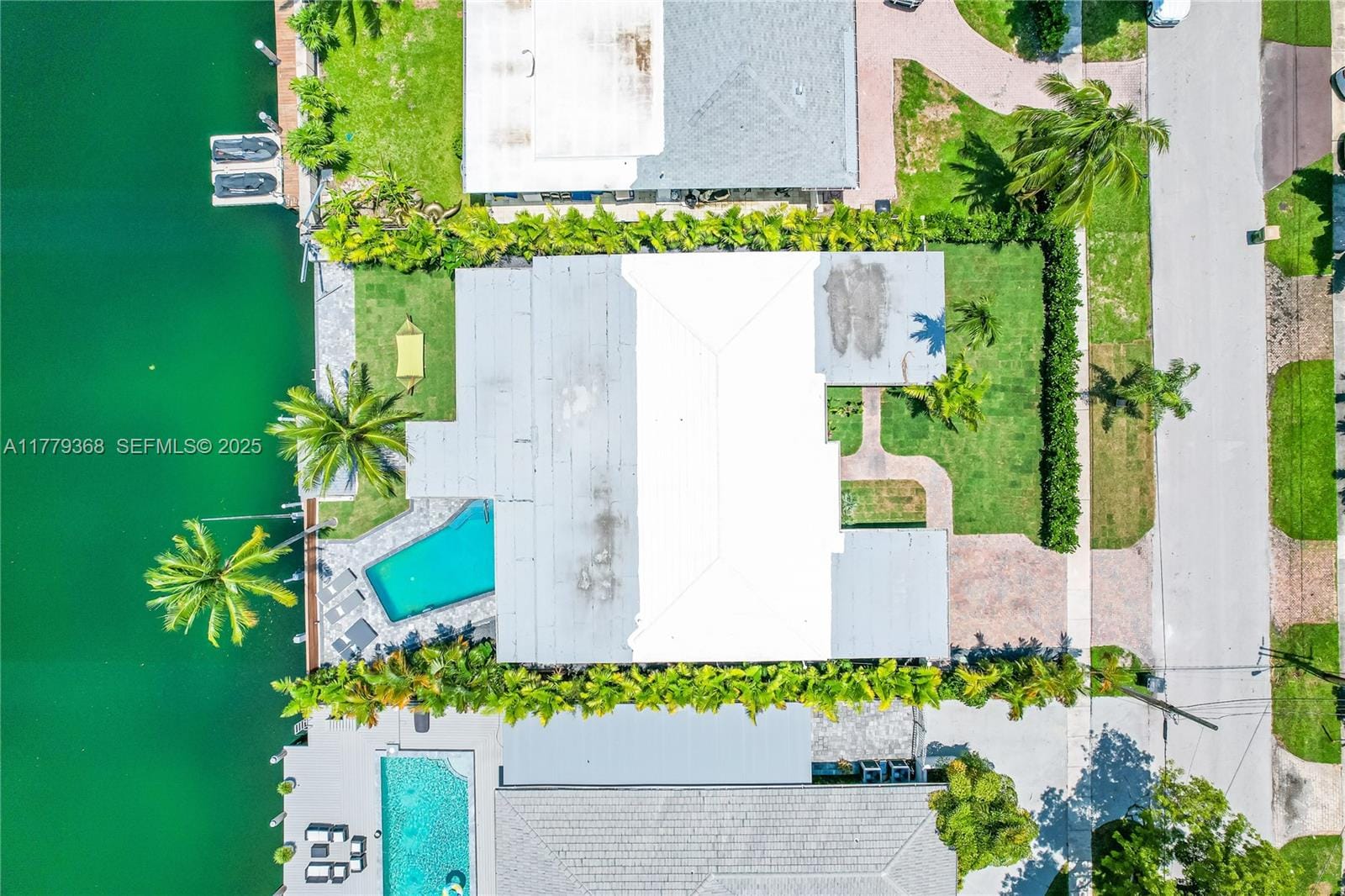 2243 Bayview Lane, North Miami, FL 33181 photo 14