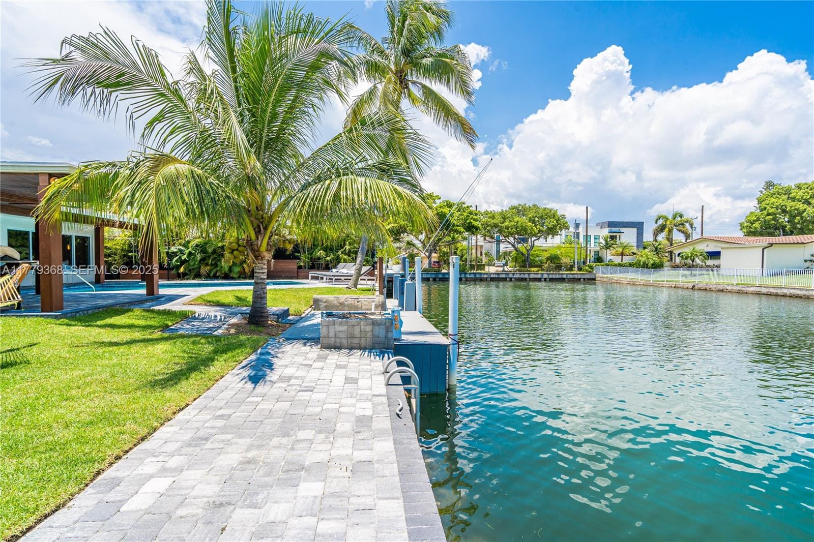 2243 Bayview Lane, North Miami, FL 33181 photo 17