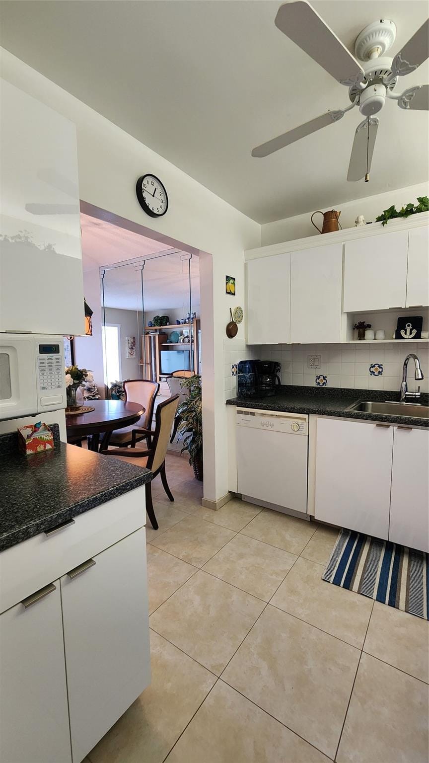 5621 SW 2nd Court 204, Margate, FL 33068 photo 6