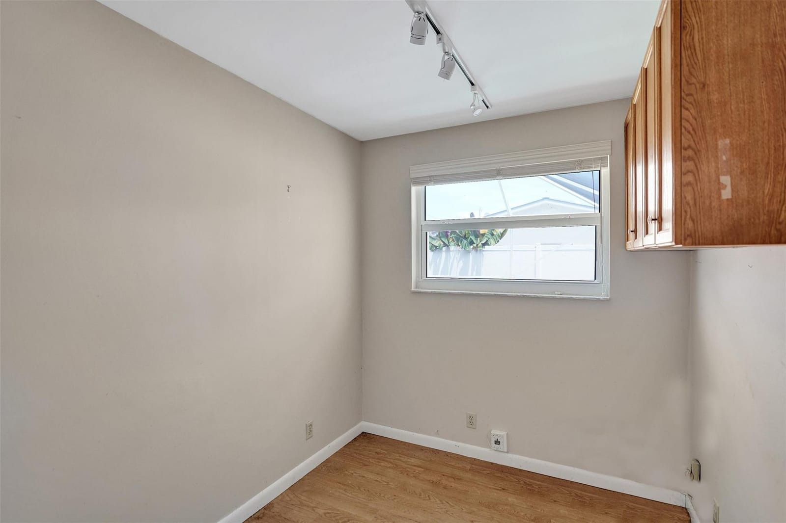 1410 SE 12th Avenue — photo 11