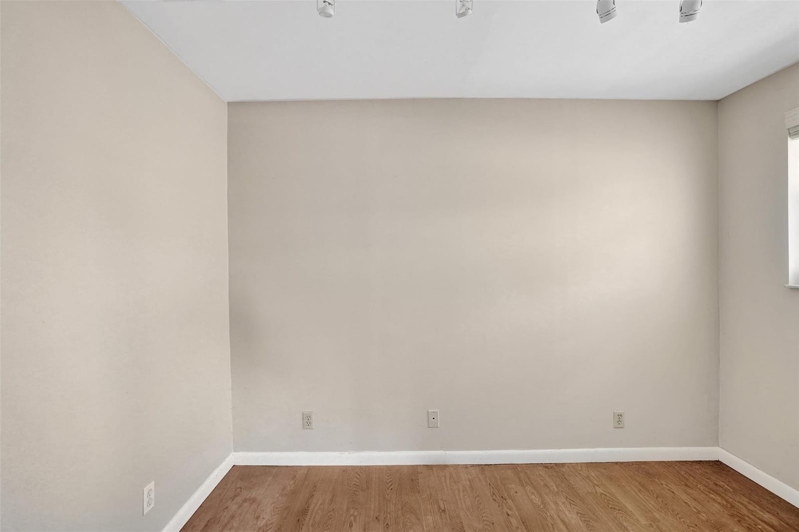 1410 SE 12th Avenue — photo 12