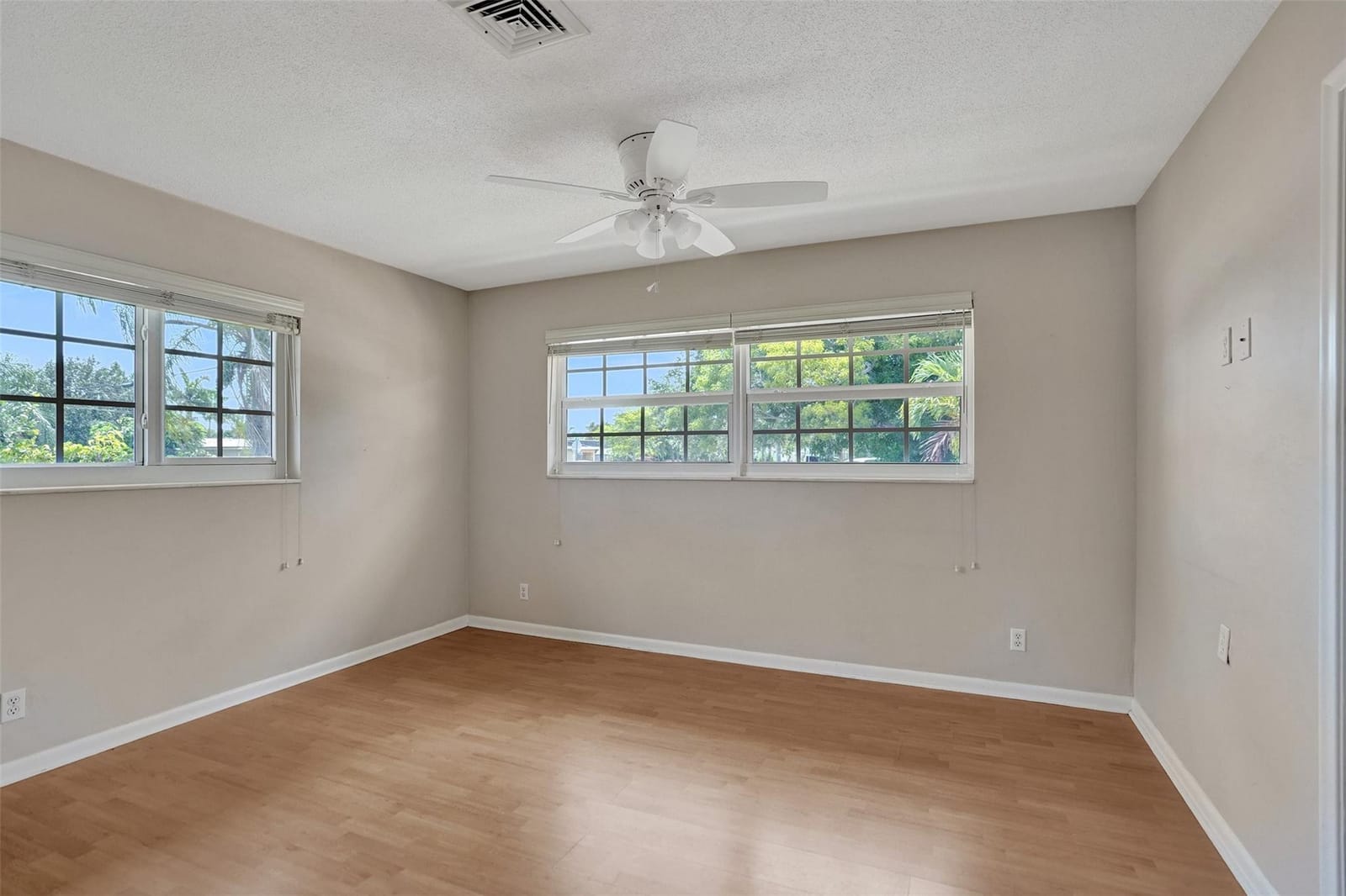 1410 SE 12th Avenue, Deerfield Beach, FL 33441 photo 16