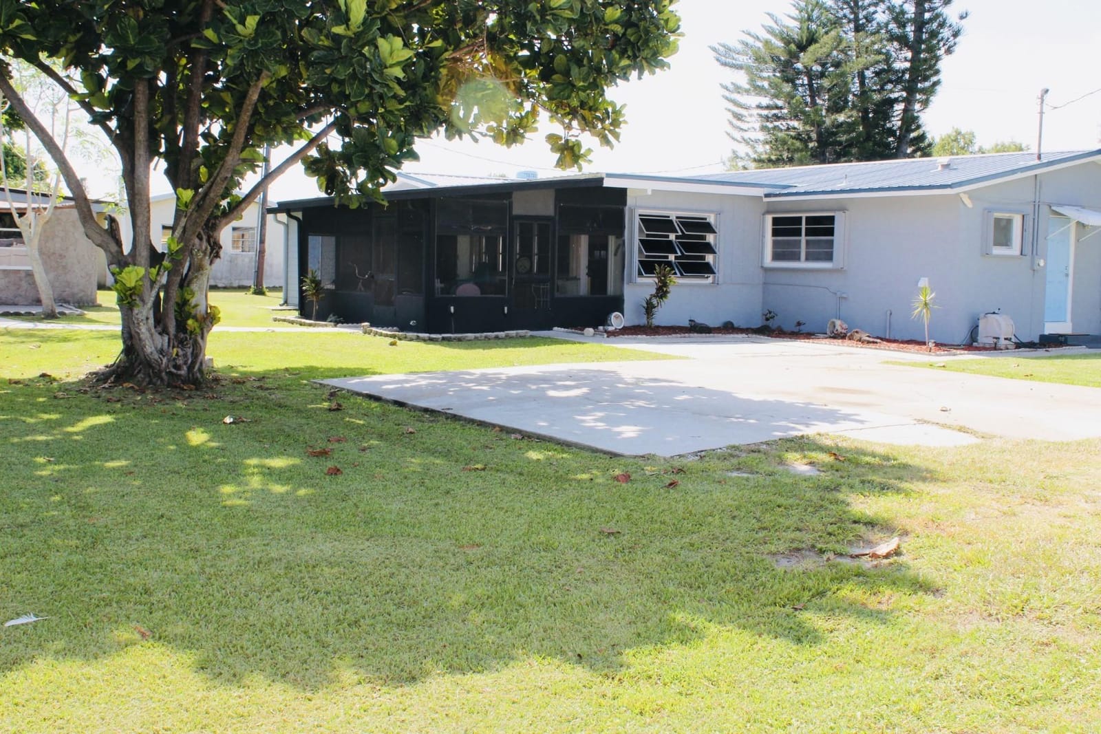 3007 SE 34th Court — photo 2