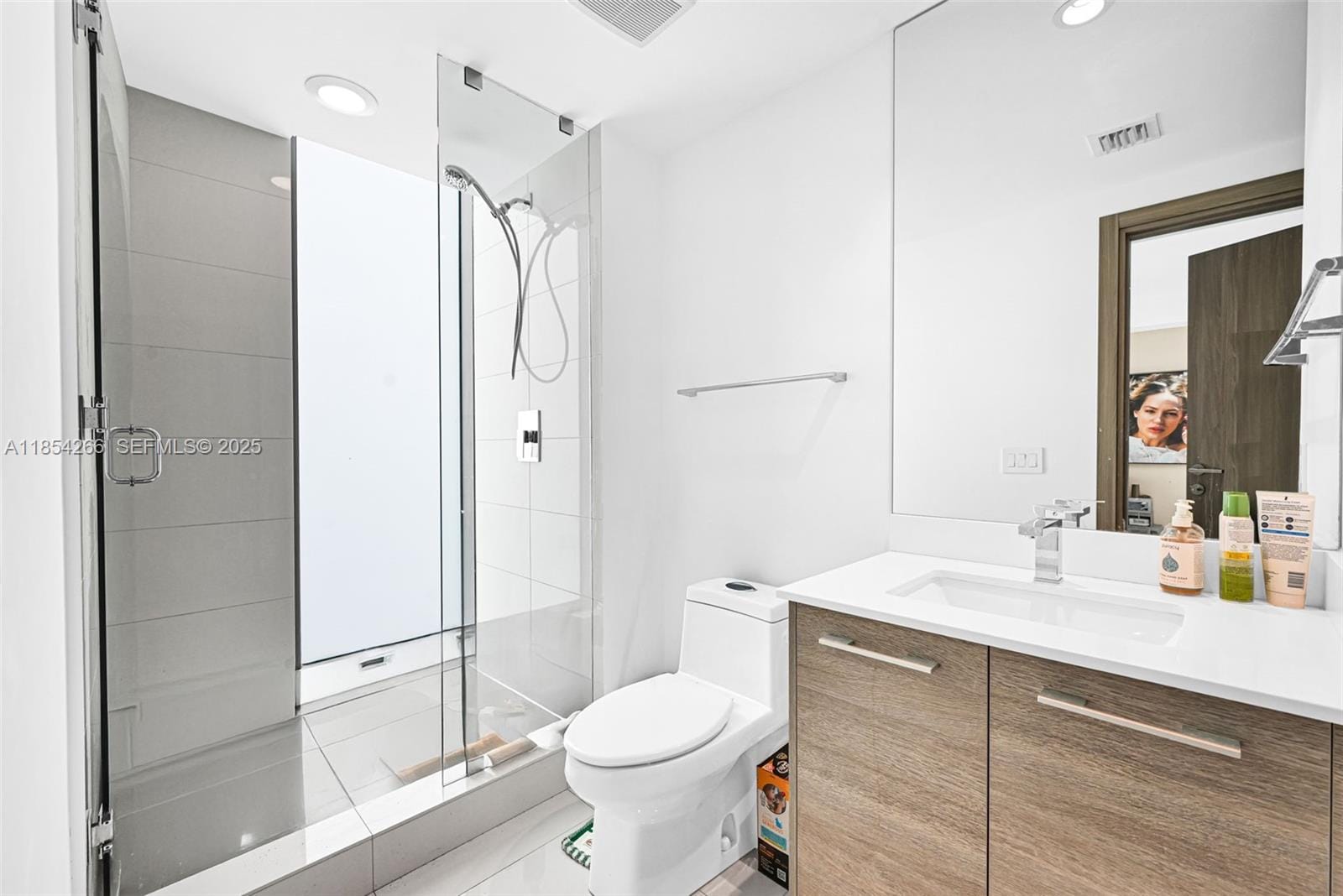 650 NE 32nd Street 2201, Miami, FL 33137 photo 22