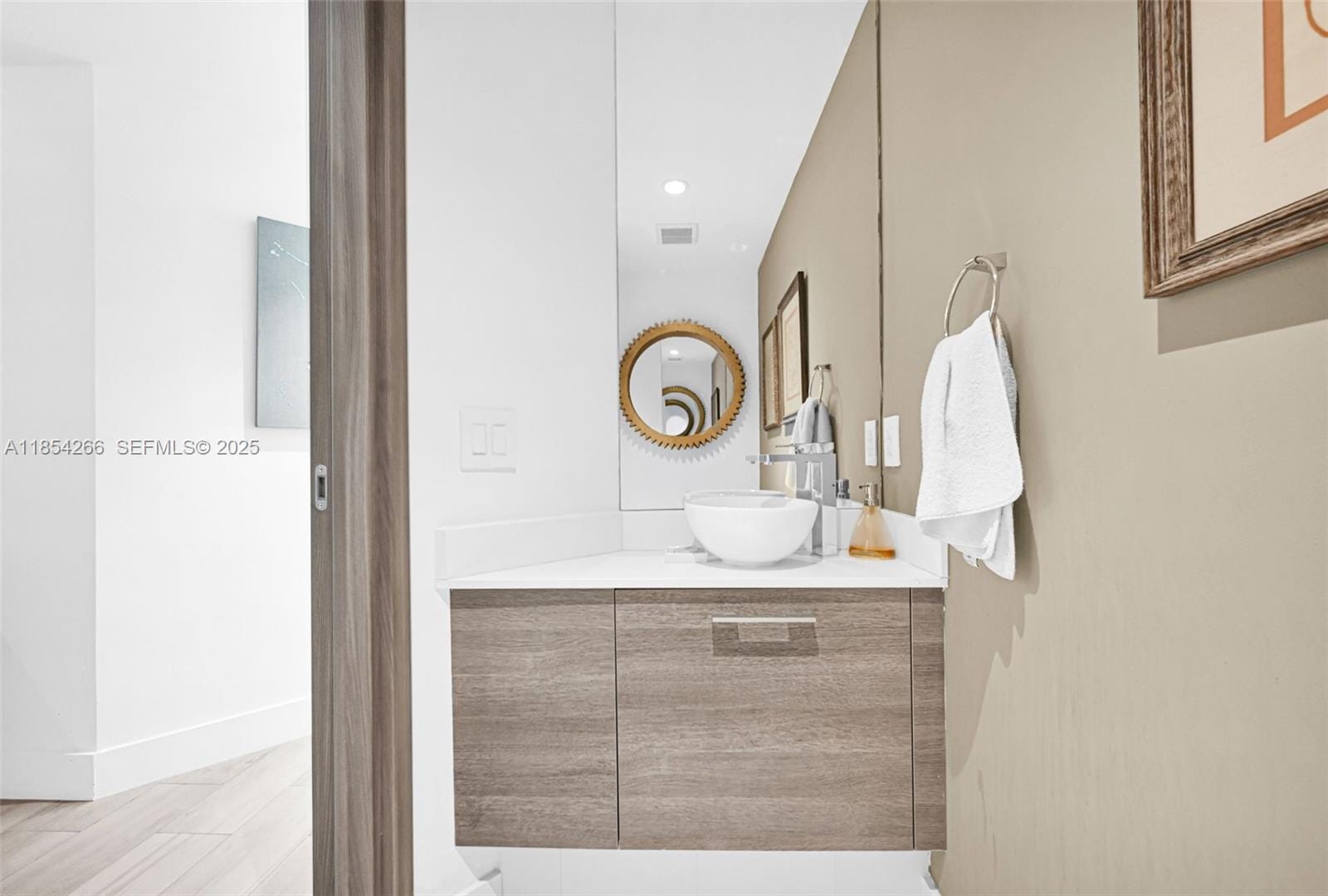 650 NE 32nd Street 2201, Miami, FL 33137 photo 30