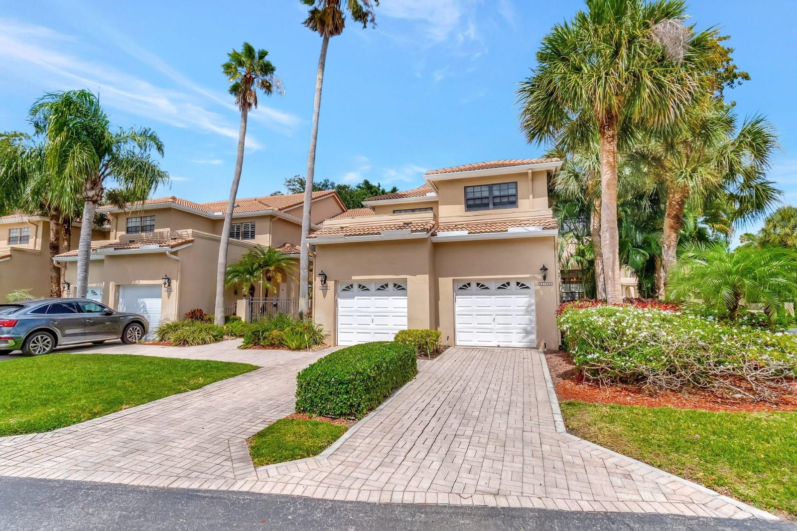 22760 Mandeville Place E, Boca Raton, FL 33433