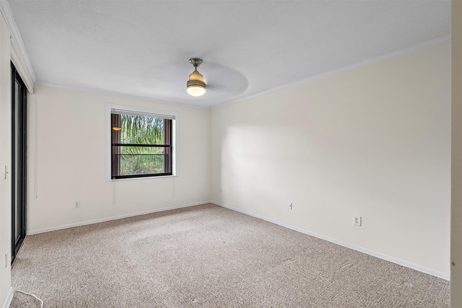 4250 NW 30th Street 358 — photo 10