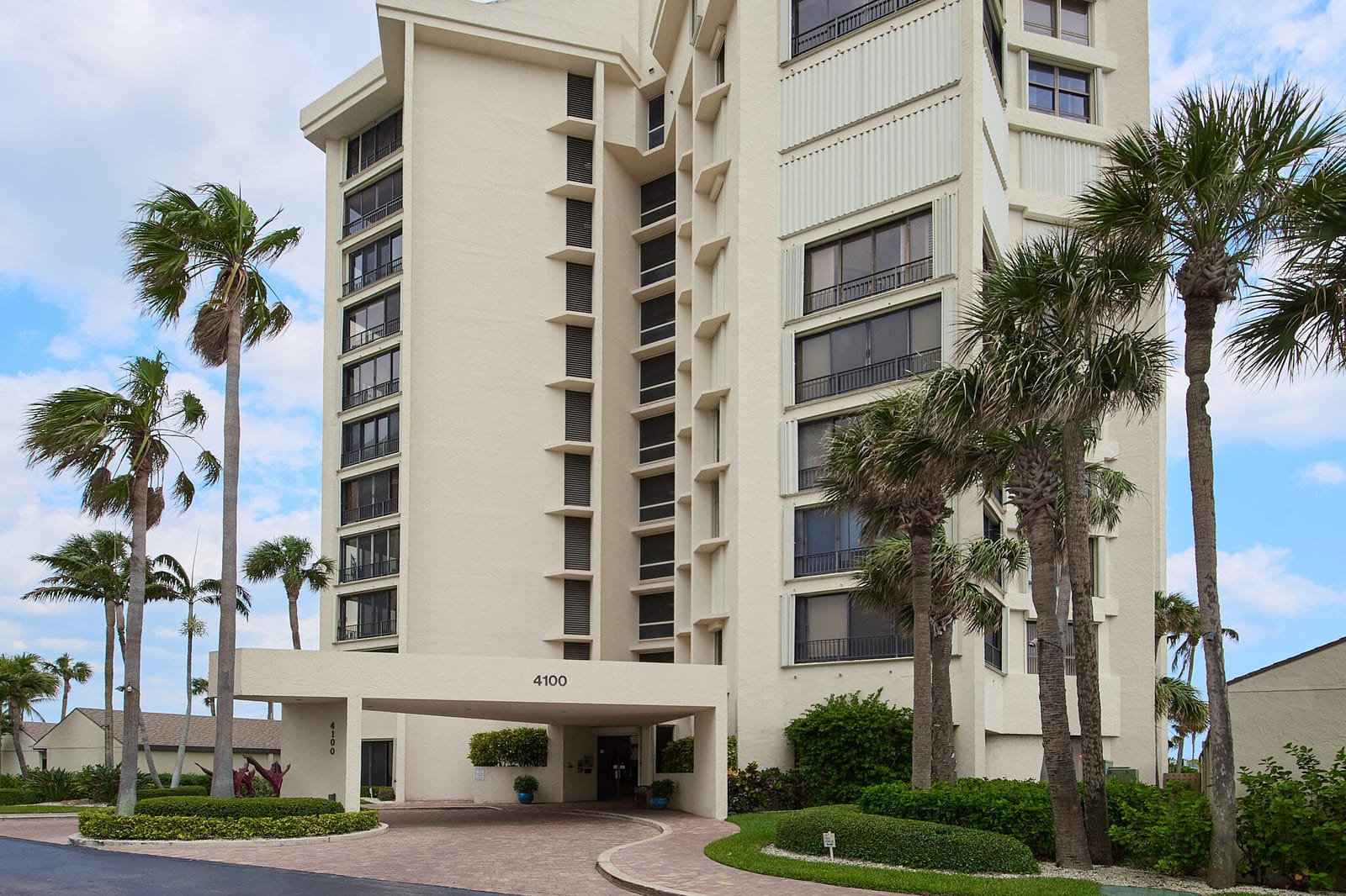 2400 S Ocean Drive 4122 — photo 8