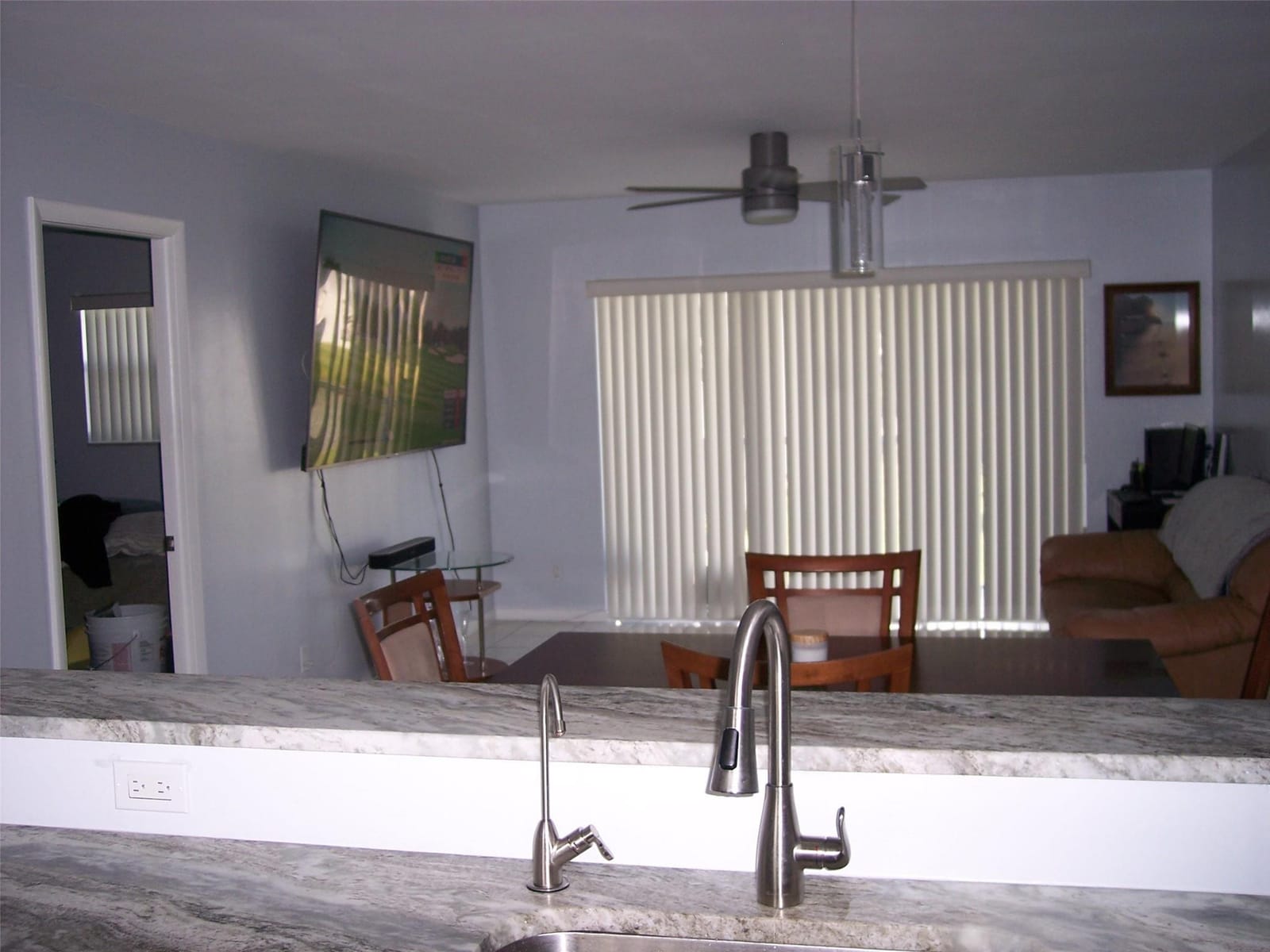 600 NE 2nd Street 208 — photo 3