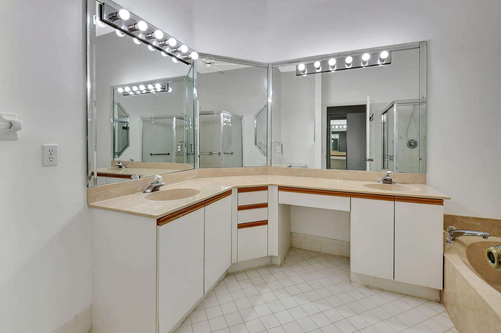 5179 Europa Drive L, Boynton Beach, FL 33437 photo 15