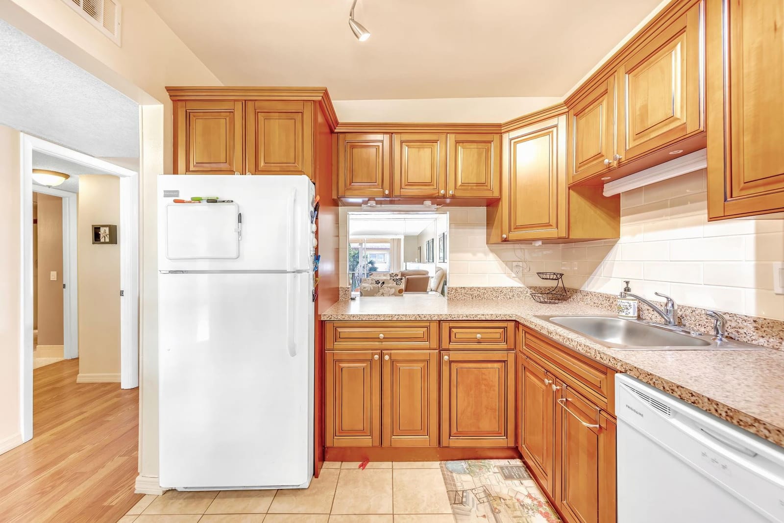 231 NW 76th Avenue 201, Margate, FL 33063