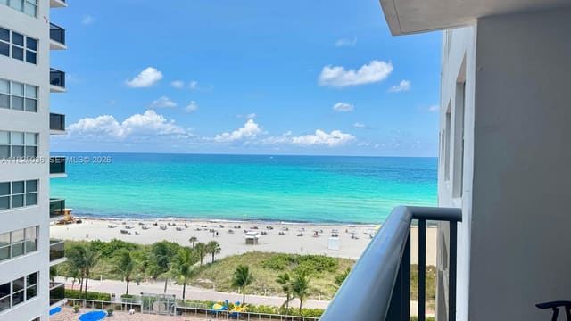 6039 Collins Avenue 923, Miami Beach, FL 33140