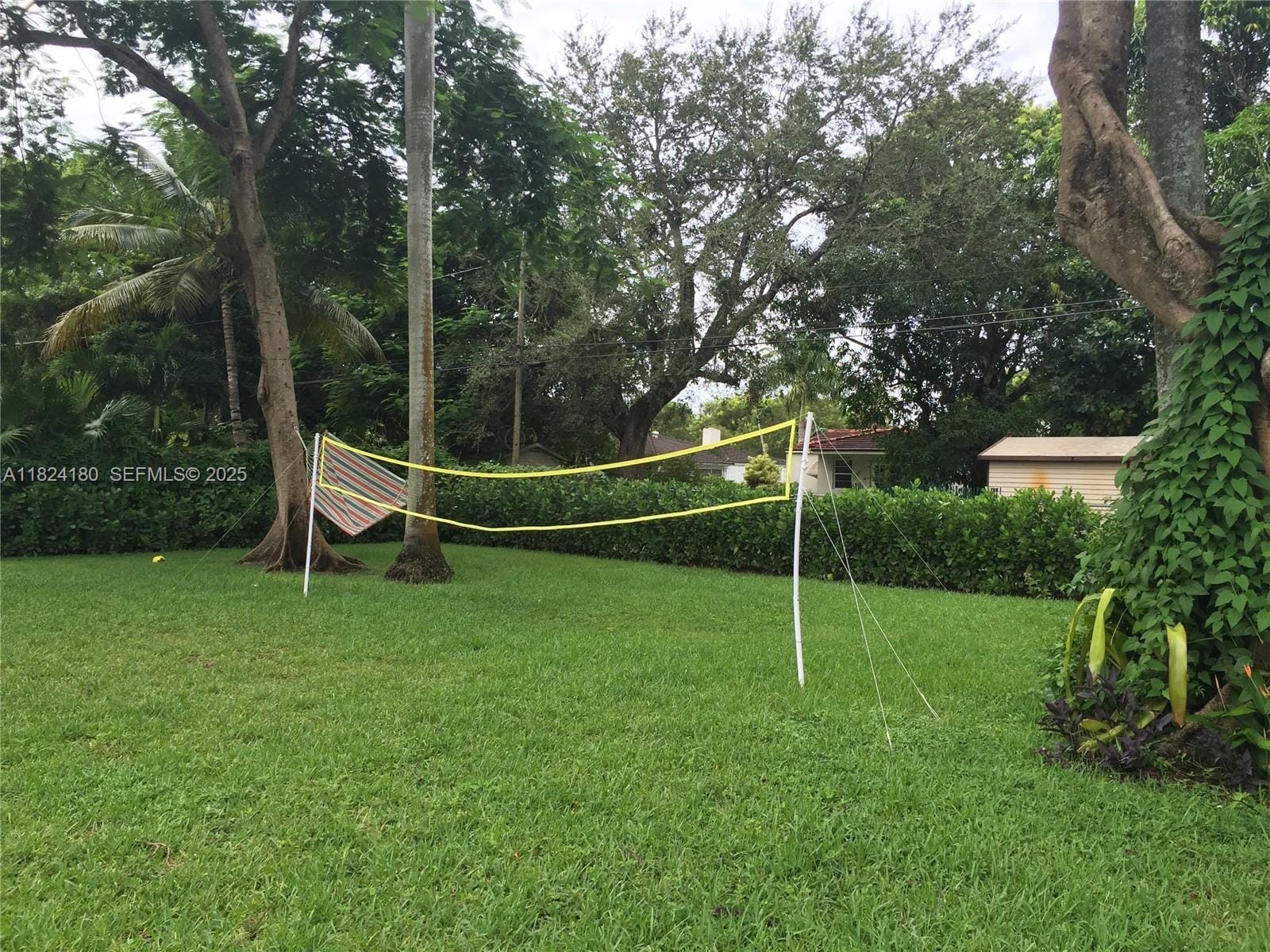324 La Villa Drive, Miami Springs, FL 33166 photo 7